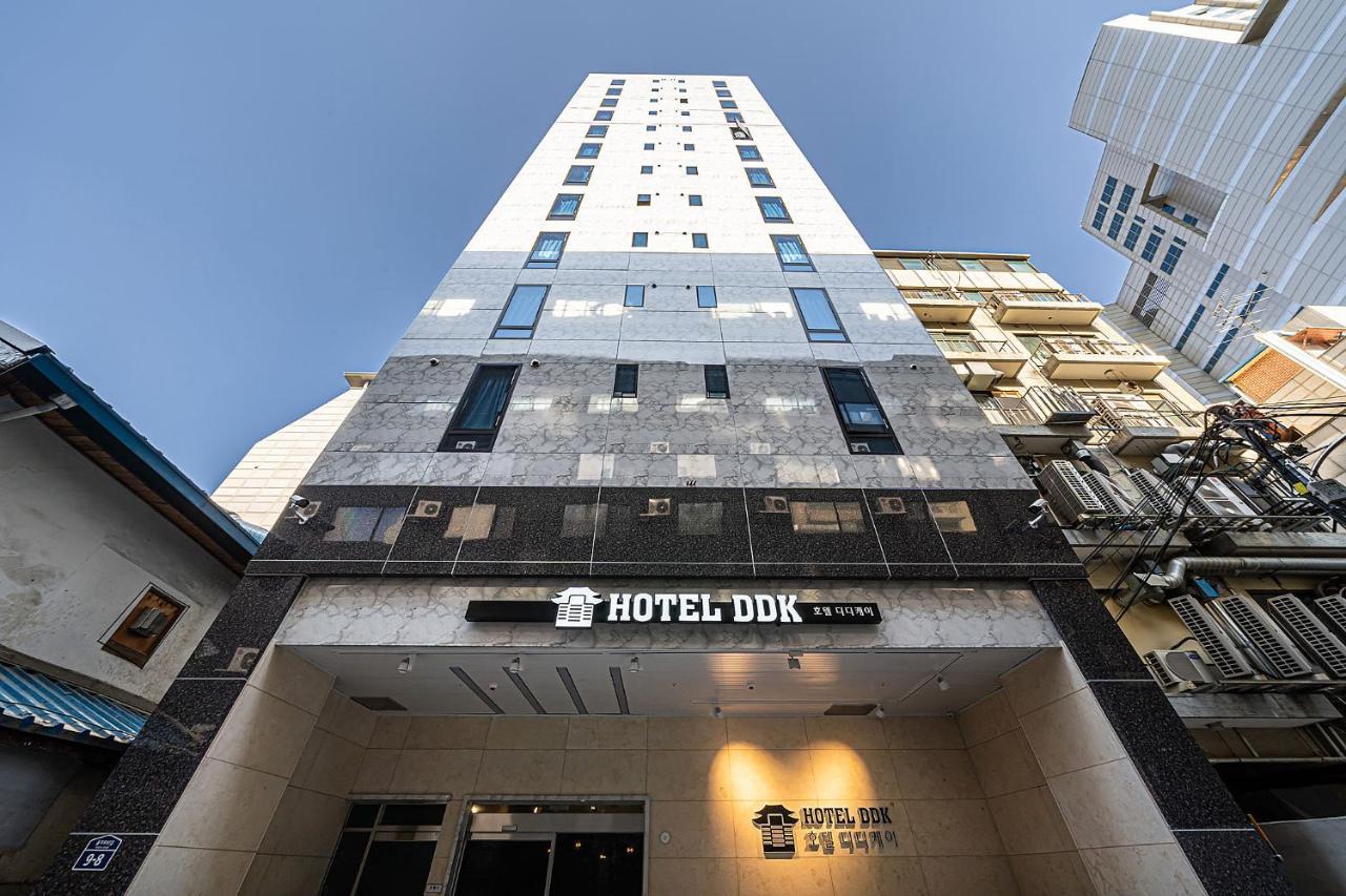 Hotel Ddk Seoul Bagian luar foto